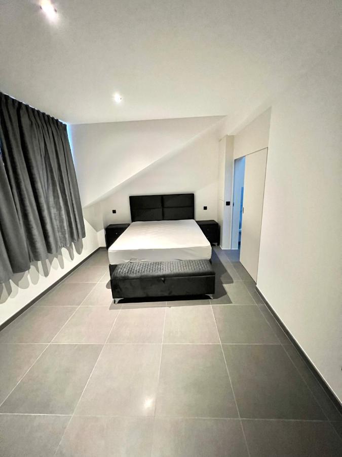 Brand-New Apartments In The Heart Of Bruksela Zewnętrze zdjęcie