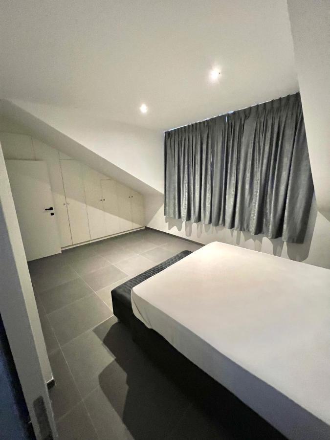 Brand-New Apartments In The Heart Of Bruksela Zewnętrze zdjęcie
