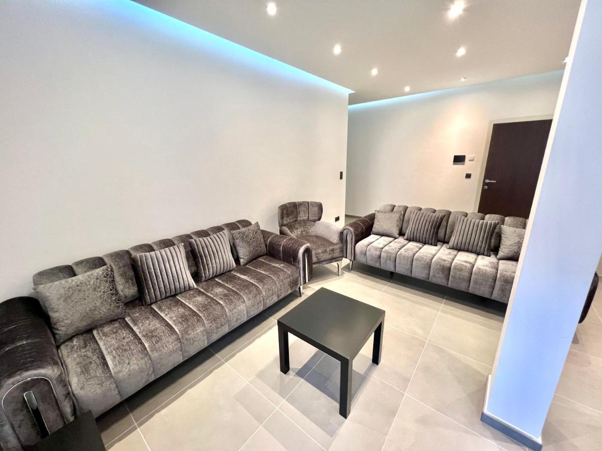 Brand-New Apartments In The Heart Of Bruksela Zewnętrze zdjęcie