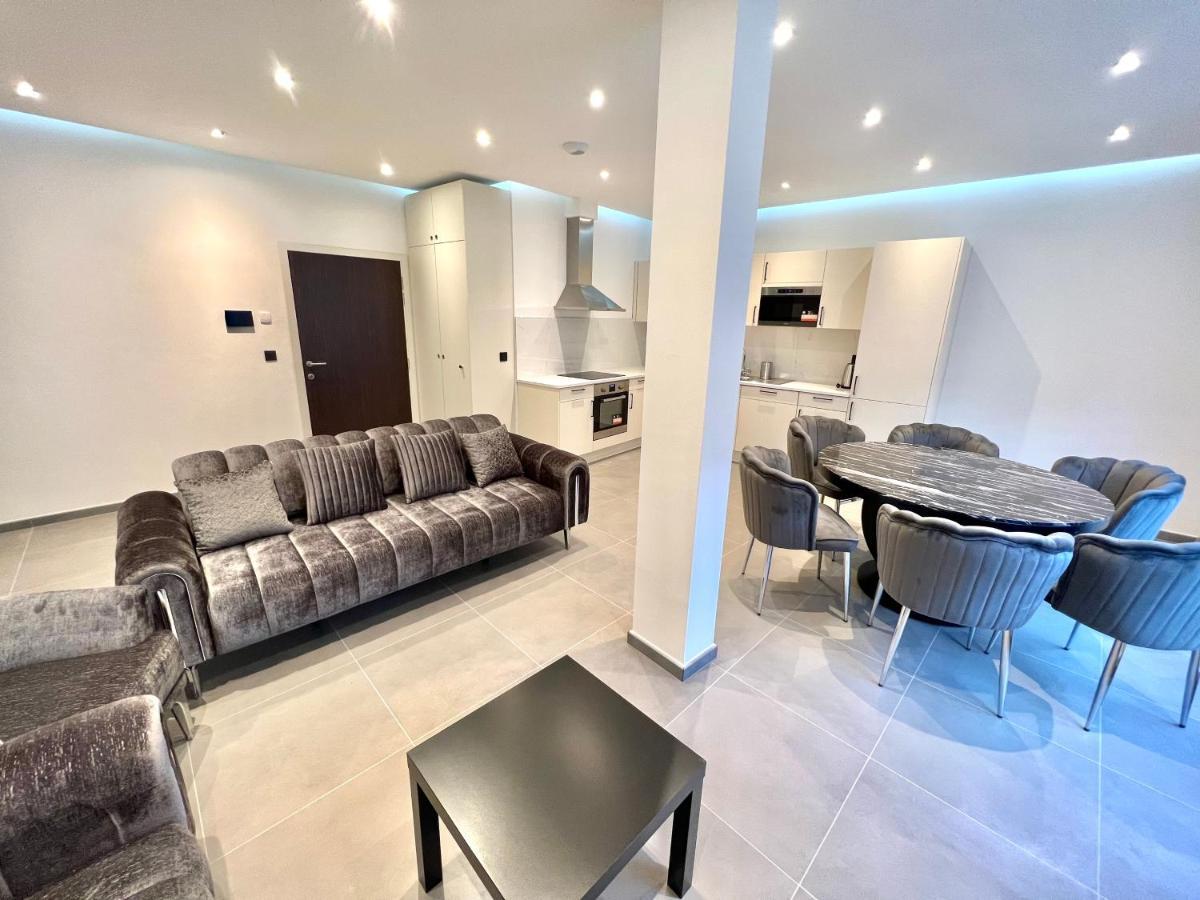 Brand-New Apartments In The Heart Of Bruksela Zewnętrze zdjęcie